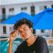 Profesor de Danzas urbanas, imparte clases a niños, adolesentes y adultos